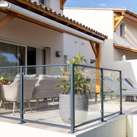 Presqu'ile De La Lagune Villa